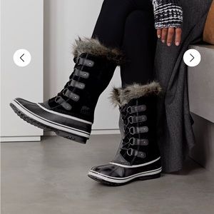 Sorel Joan of Arc Faux Fur Trimmed boots